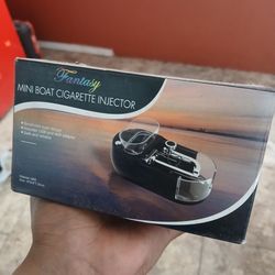 Mini boat cigarette injector