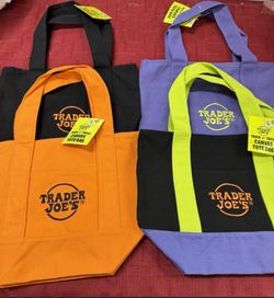 Trader Joe’s totes Halloween colors