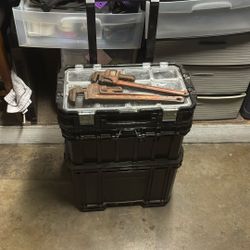 22 in. Connect Rolling System Tool Box Husky  (2 Free Wrenches)