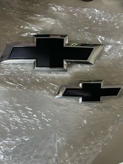 Black Chevy Emblem