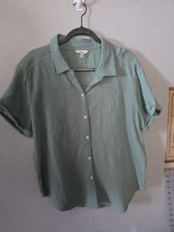 Lucky Brand top Large Green button up womens casual cotton