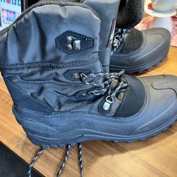 Mens Snow Boots 11