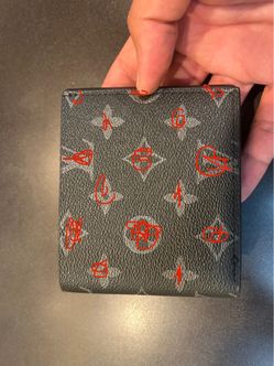 Men’s Wallet (Barely Used)