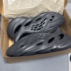 Yezzy Foam Runner Size 9