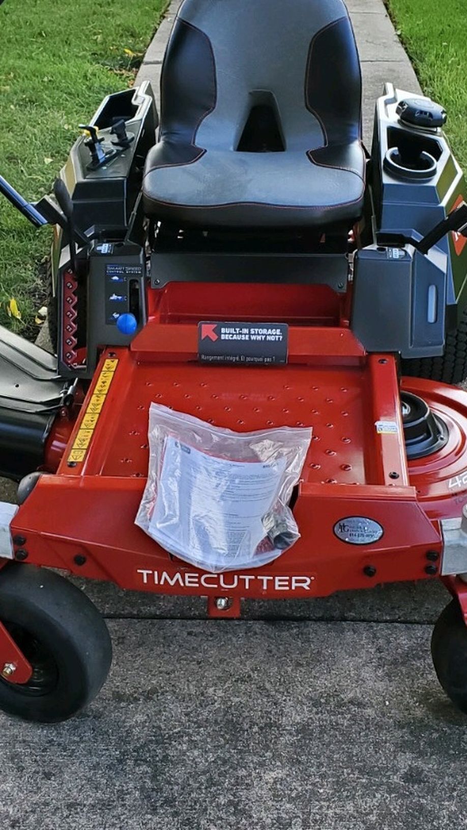 Brand New NEVER USED TORO TIMECUTTER 42" ZEROTURN 3199 for Sale in