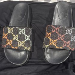 Used but still able to wear gucci slides about size 5/6 womens