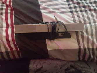 Small speaker