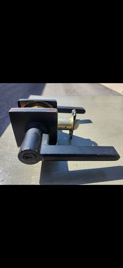 Door lock