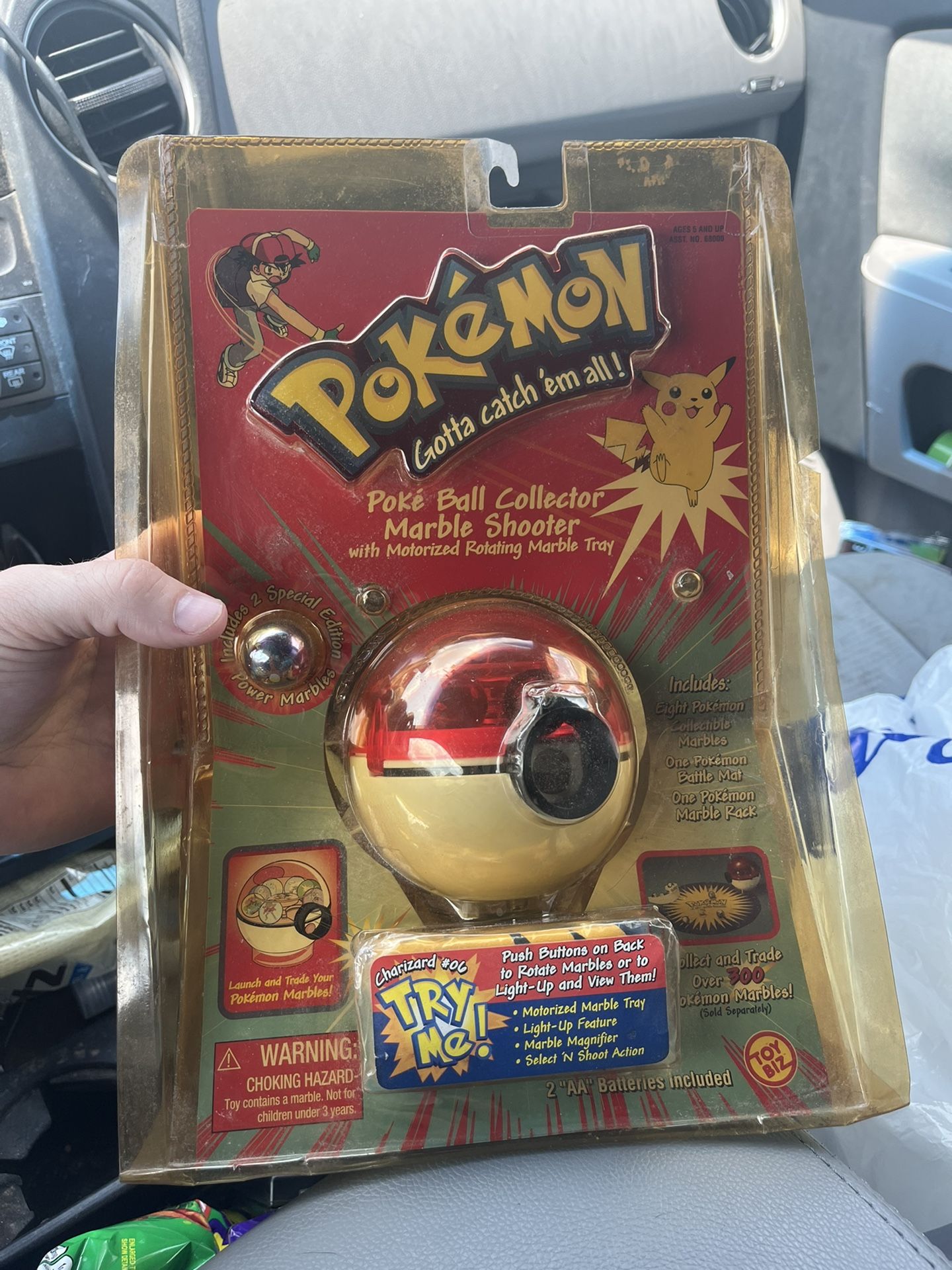 Vintage Charizard Edition Nintendo Pokemon Pokeball Collector Marble Shooter