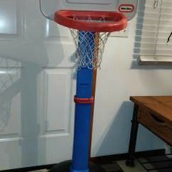 Little Tikes Adjustable Basketball Hoop and Ball! Great shape! 
