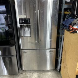 Refrigerator For Sale
