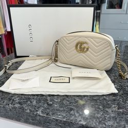 GG Marmont Small Camera Bag