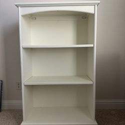 Pottery Barn Kids Bookshelf 