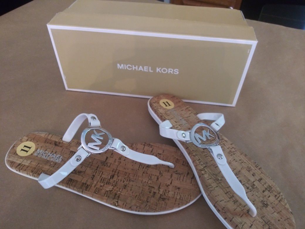 New white Michael kors sandals size 11