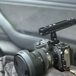 MUST SELL TODAY — Sony FX30 + Sigma 24–70mm f/2.8 (PRO CREATOR BUNDLE)