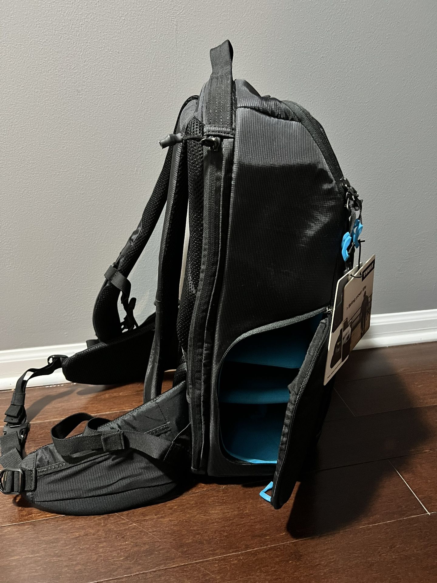 NWT Thule Aspect DSLR/Drone backpack