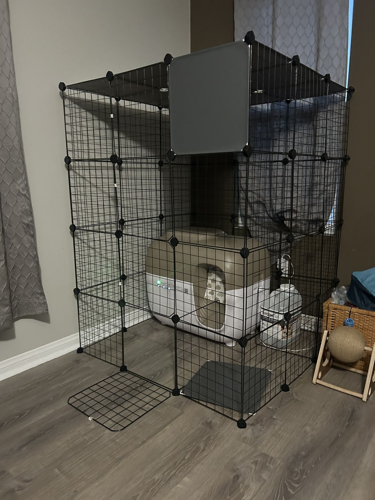 Cat Cage