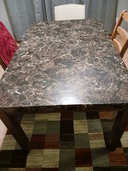 Dining Room Table 