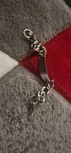 Bracelet