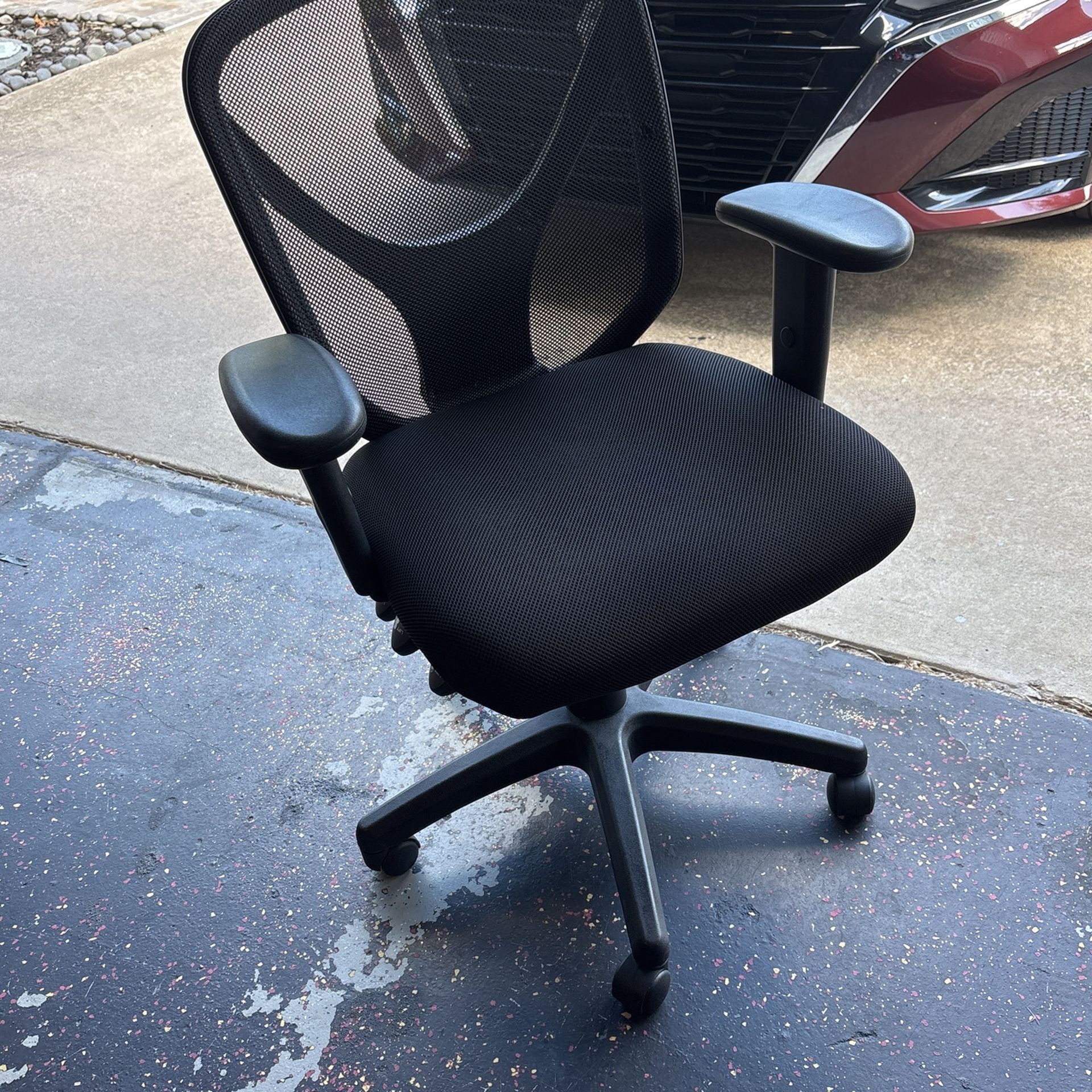 MFTC 200 FULLY ADJUSTABLE ERGONOMIC OFFICE CHAIR Black Height & Lift & Arm Settings PNEUMATIC