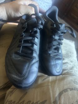 Soccer Cleats Size 6 1/2