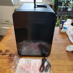 Frigidaire 10L/ 15 can Retro Stainless door mini beverage fridge