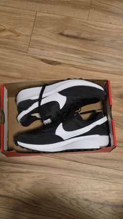 Nike Waffle Debut Black White Women’s 7 / Youth 5.5 NEW