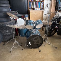 Complete Drum set 