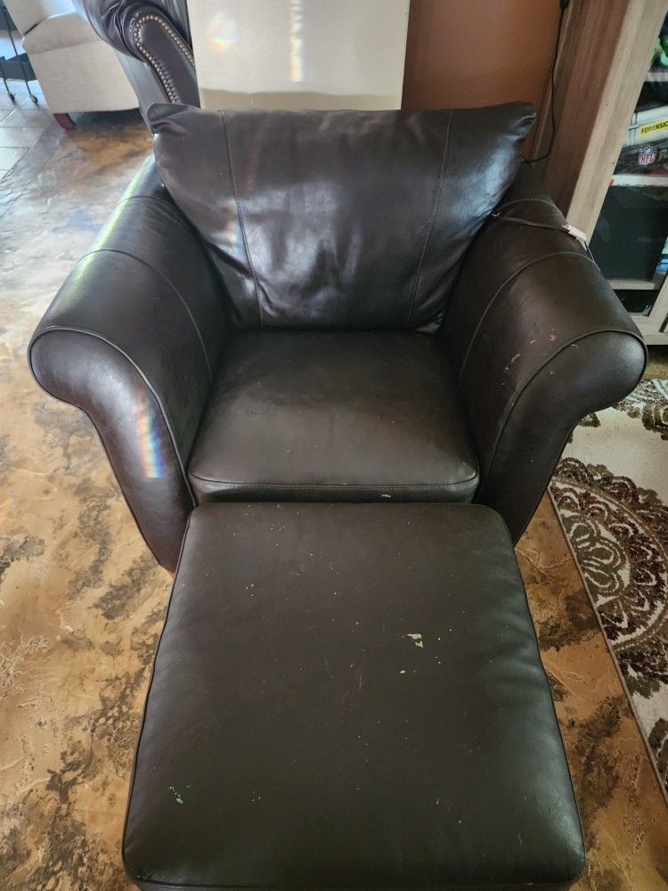 Leather Armchair With Ottoman/mirror/metal Cart