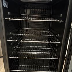 3.4 cu. ft Retro Beverage Cooler Black/Blue