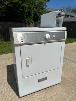 Commercial coin dryer