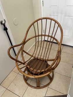 Papasan Chair