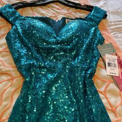 NWT Turquoise Sequin Off-the-Shoulder Prom Formal Maxi Dress Size M with High Slit