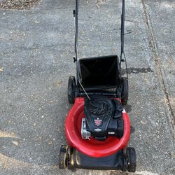 Yard Machines 21” Push Mower With Bag