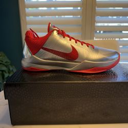 Caitlin Clark × Nike Zoom Kobe 5 Protro 'Rookie of the Year'