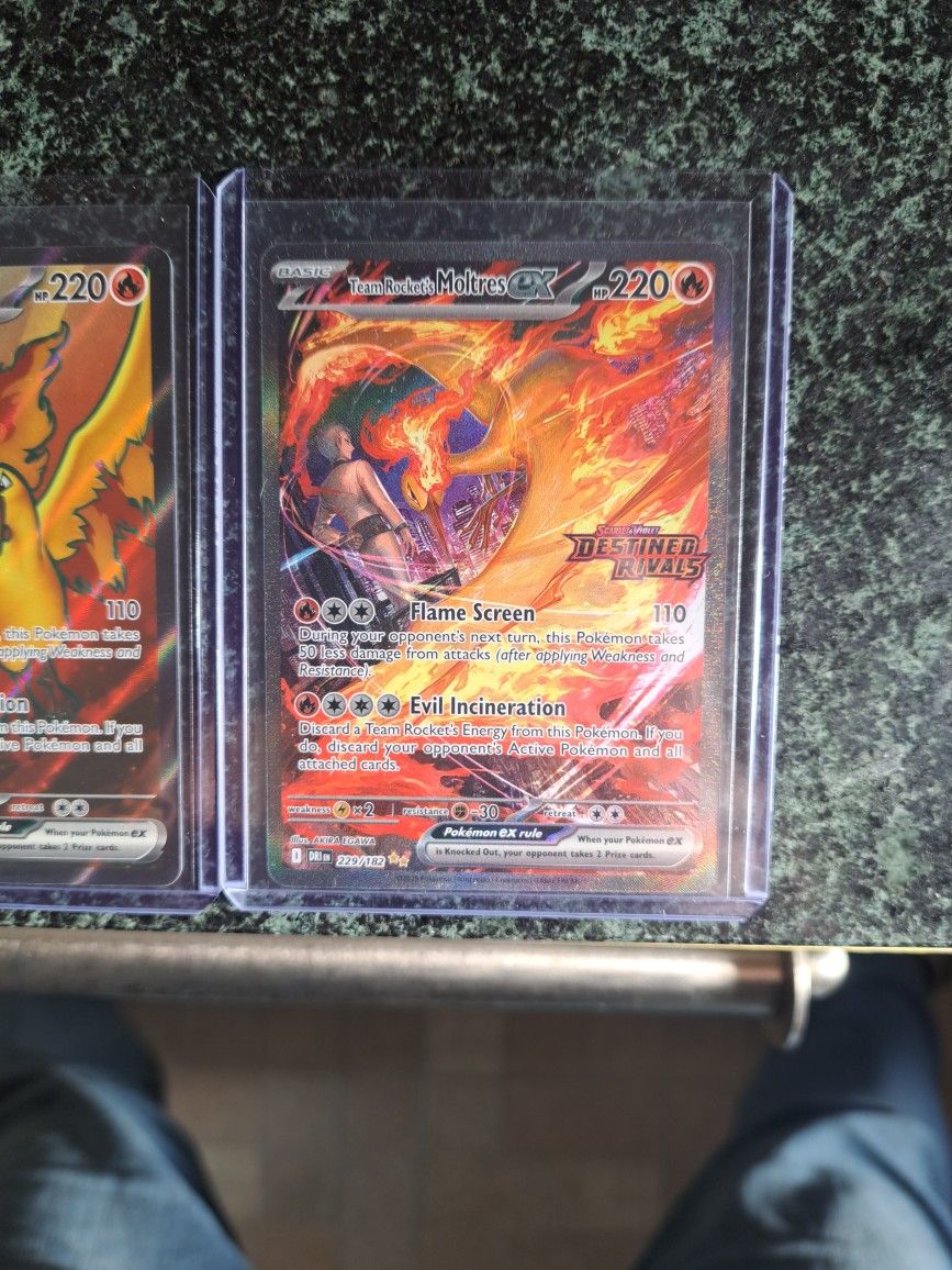 Team Rocket's Moltres Ex Stamped Set