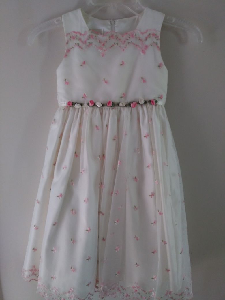 Beautiful Little Girl's Dress by Cinderella!!!