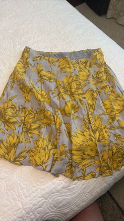 Cute Banana Republic skirt Size 8