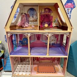 Disney Princess Play Castle