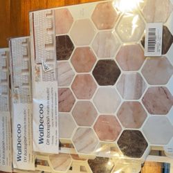 NEW PEEL & Stick Tile 