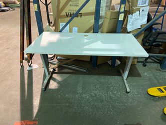 White desk 60x30