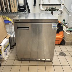 Delfield 27” Commercial Undercounter Fridge 