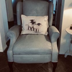 Light Blue Couch/Chair Recliner