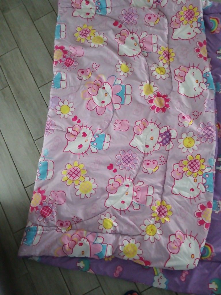 Hello Kitty twin Comforter And Sheets To Match