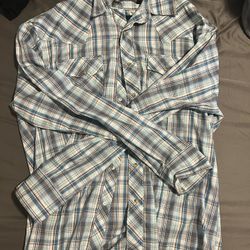 Wrangler button up