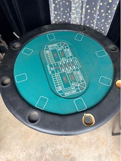 Round Poker Table