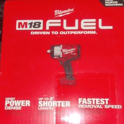 Milwaukee 1/2" High Torque Impact Wrench 