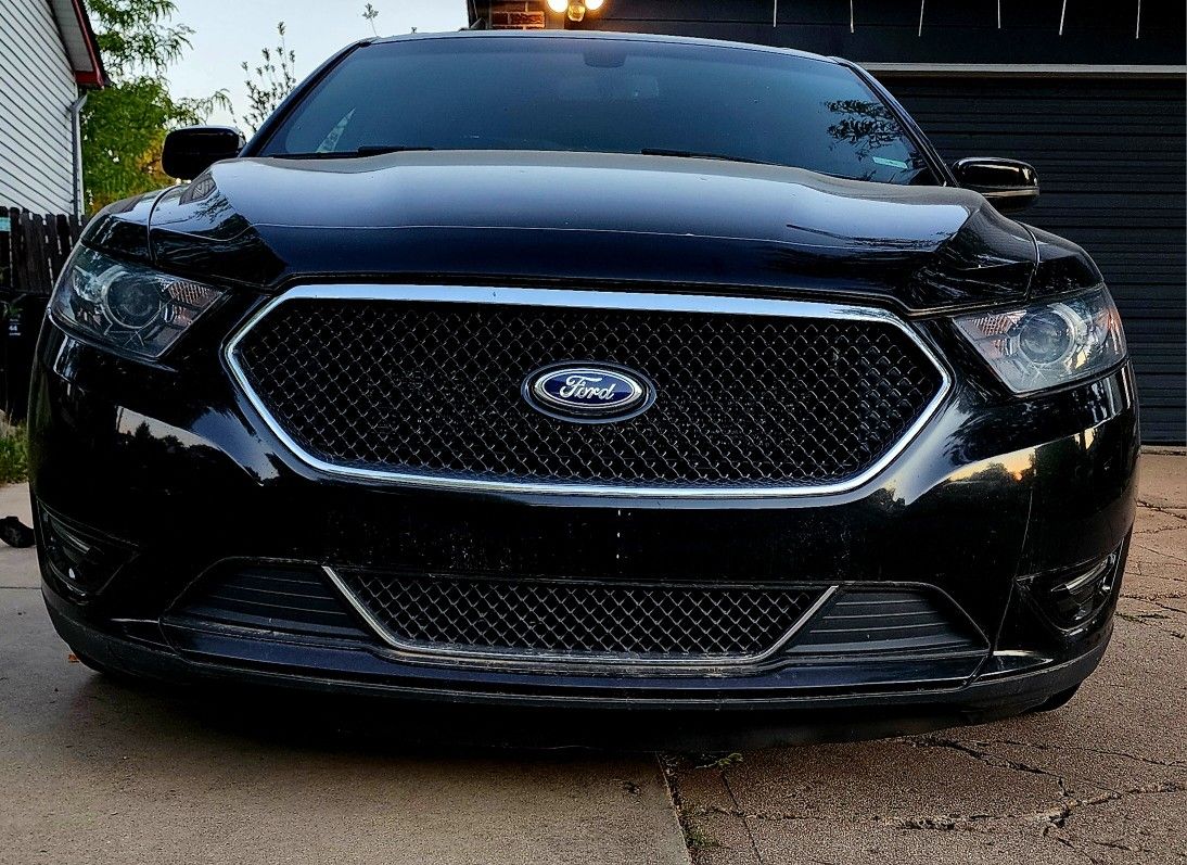 2015 Ford Taurus