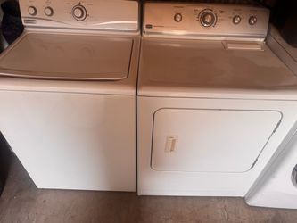 Washer and dryer Will deliver for free, dryer is electric