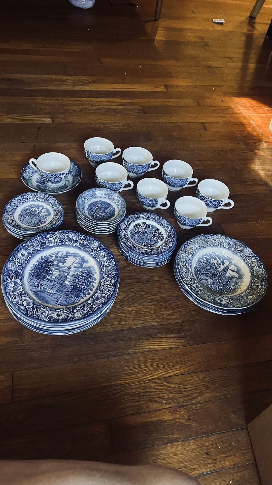 LIBERTY BLUE Historic Colonial Scenes Vintage Set of 41